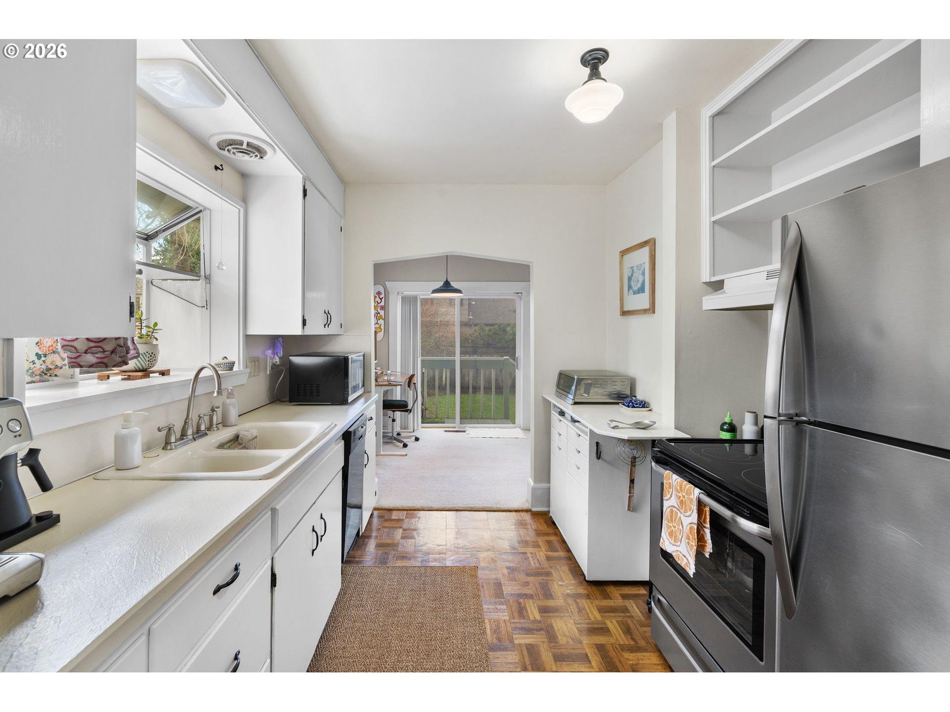 2605 Northeast 63rd Avenue Portland, OR 97213 - Photo 15 of 39