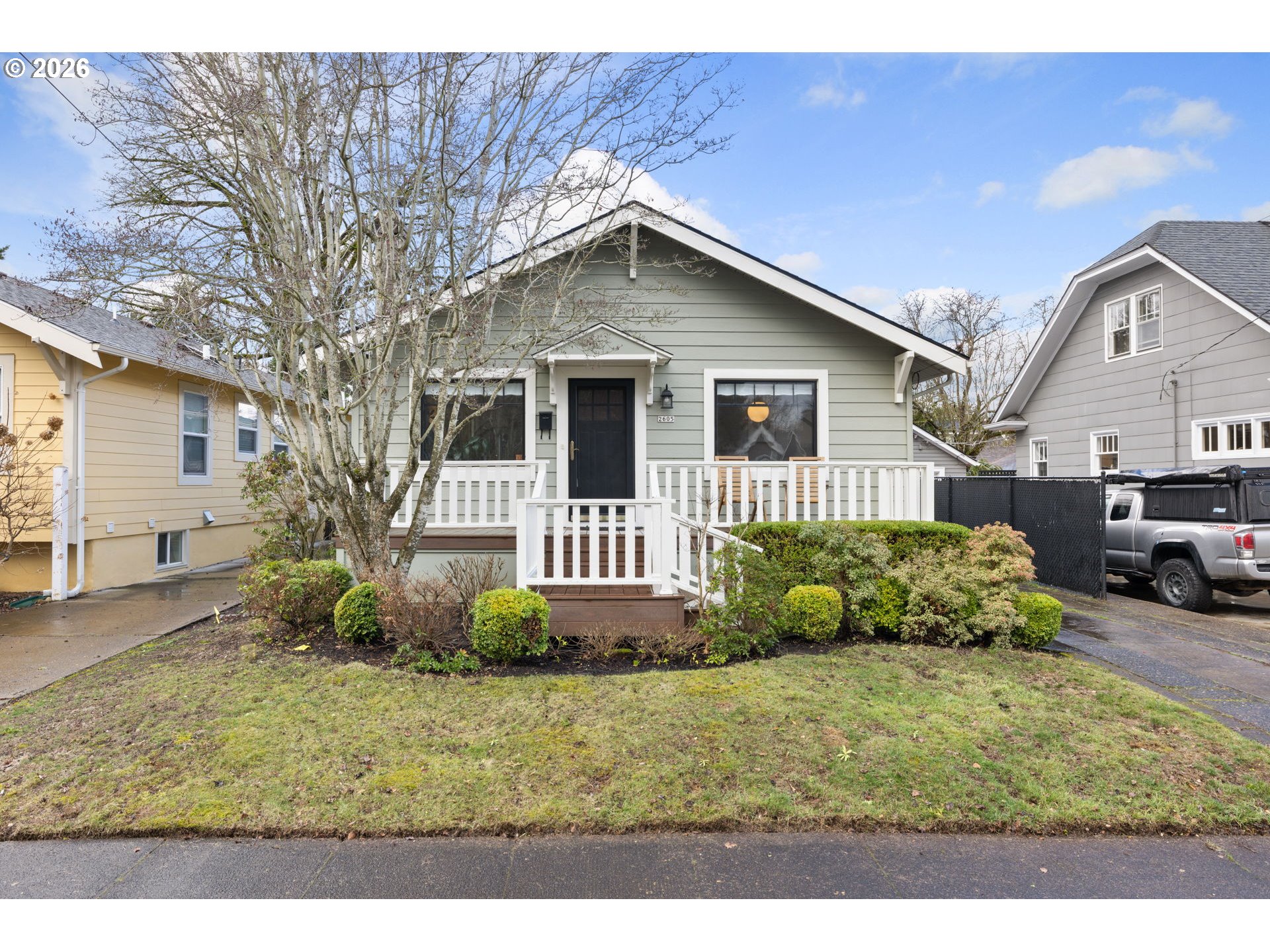2605 Northeast 63rd Avenue Portland, OR 97213 - Photo 2 of 39
