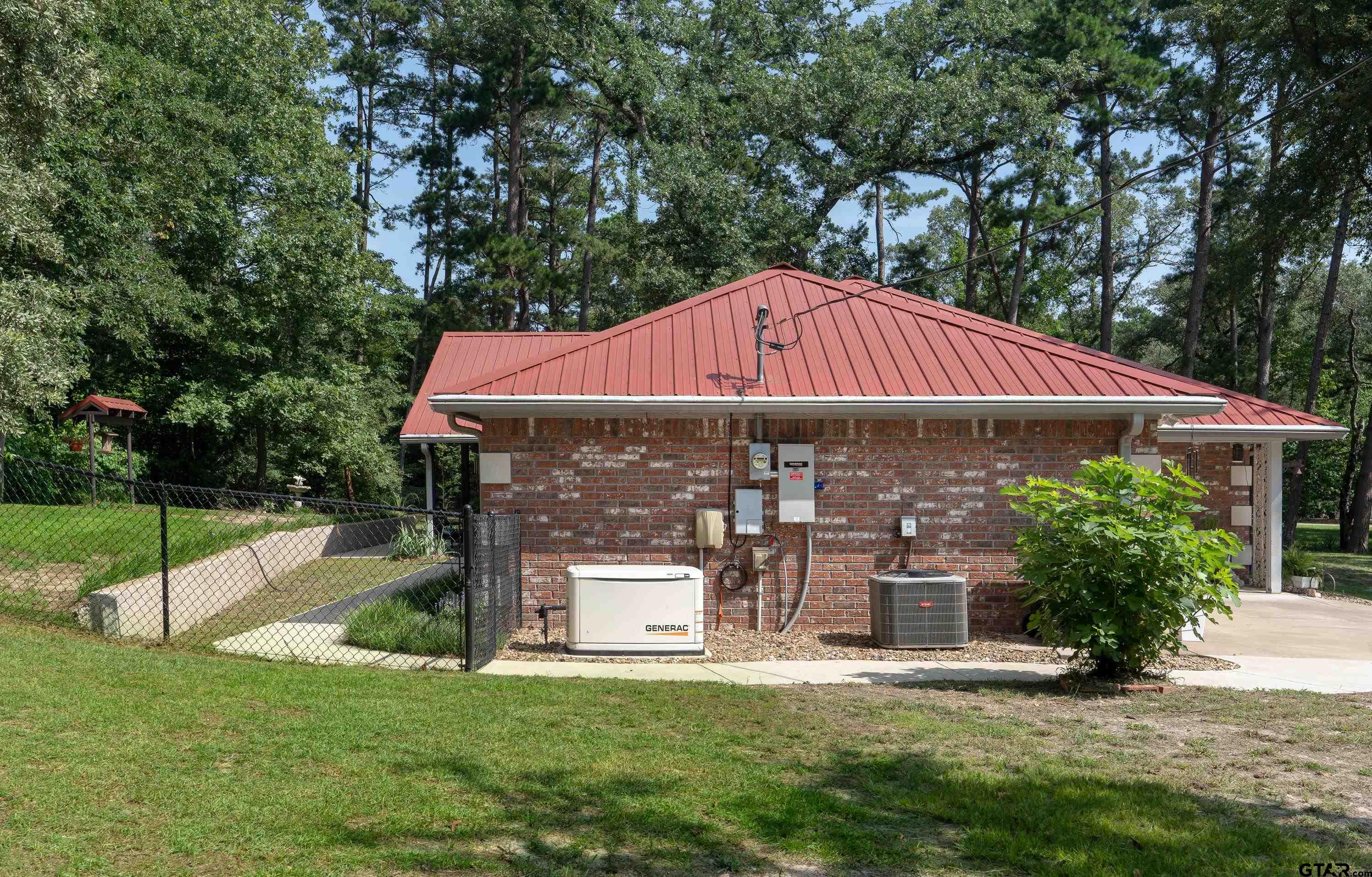 443 Meadow View Path Holly Lake Ranch, TX 75765 - Photo 40 of 48 Gallery Image 40