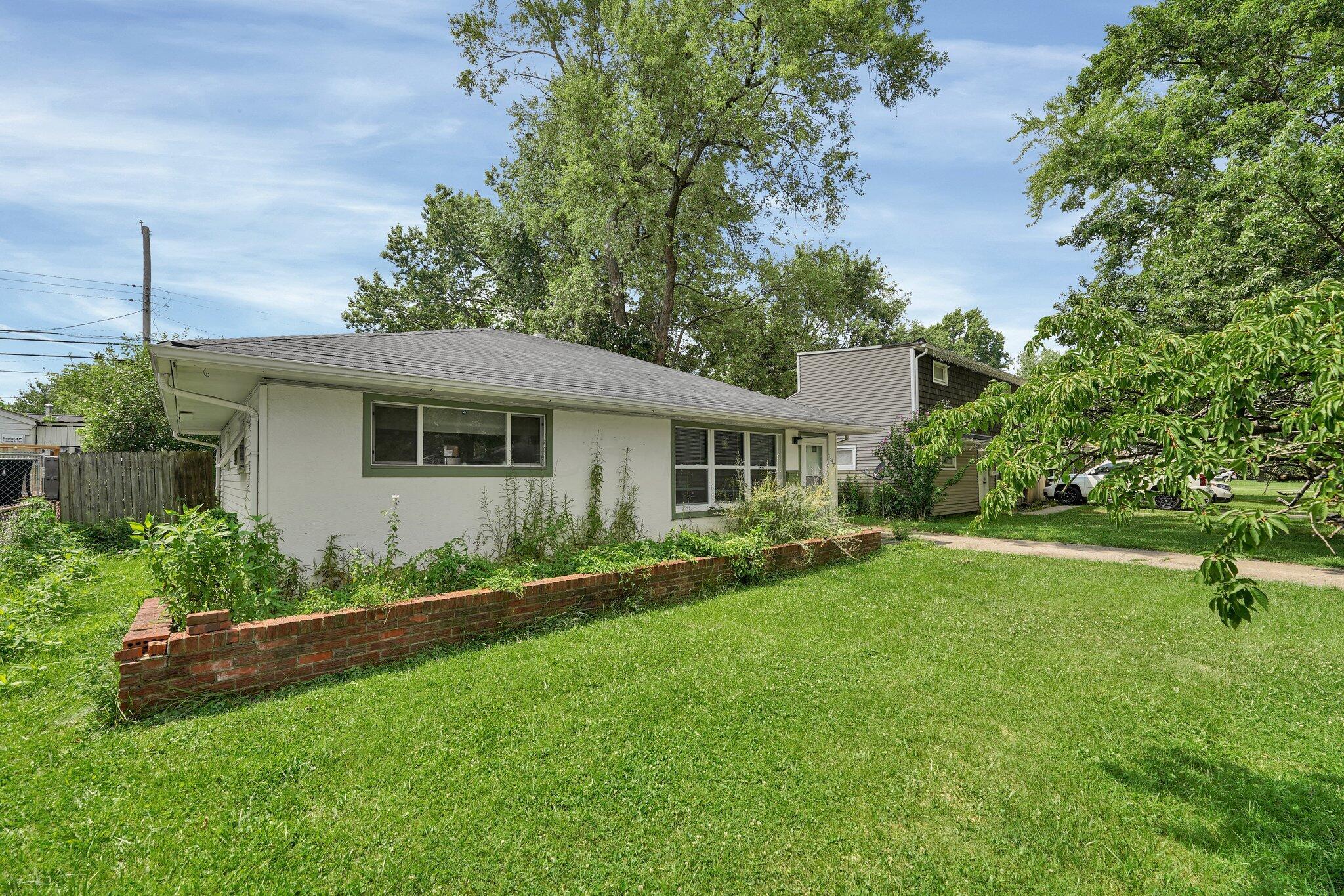 3597 Gerbert Road Columbus, OH 43224 - Photo 2 of 19 5-web-or-mls-3597-gerbert-rd