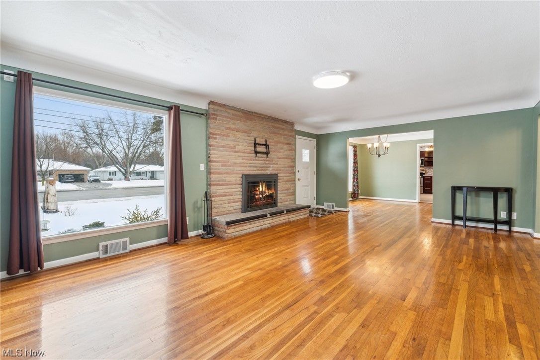 13465 Bagley Road Cleveland, OH 44130 - Photo 5 of 35 Gallery Image 5