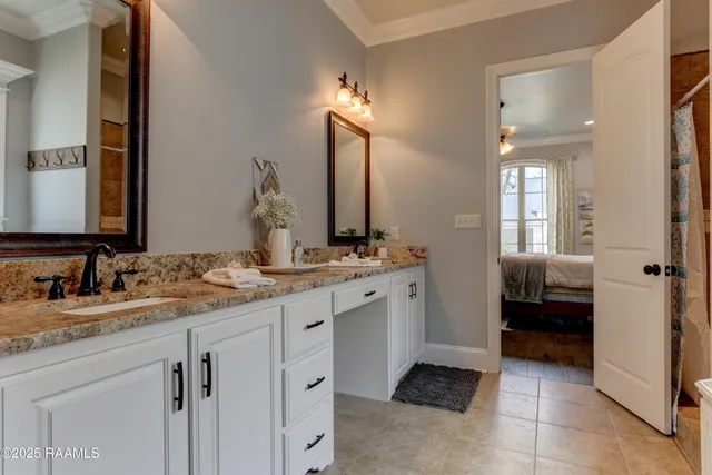 $3,000 | 505 North Montauban Drive, Lafayette, LA 70507