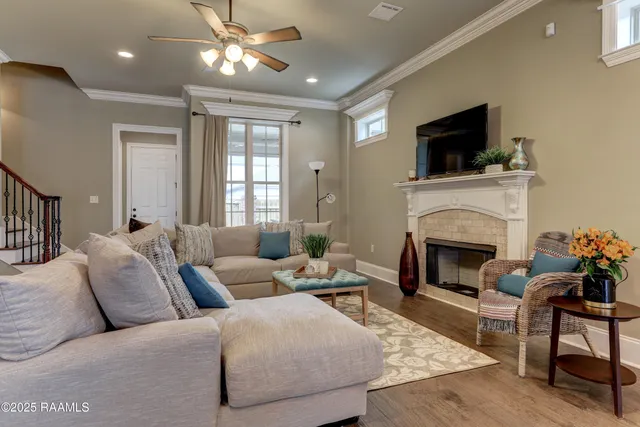 $3,000 | 505 North Montauban Drive, Lafayette, LA 70507