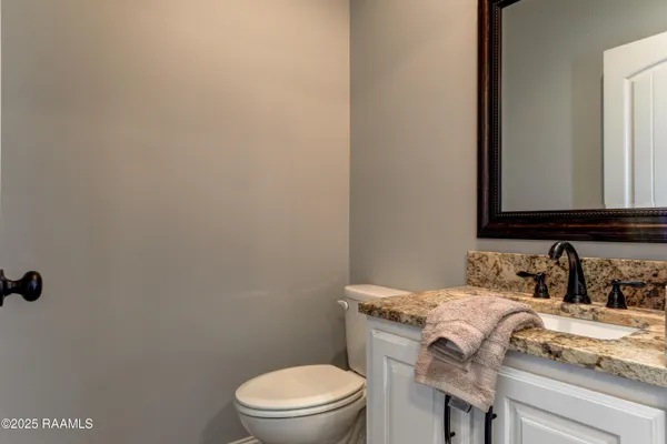 $2,800 | 505 North Montauban Drive, Lafayette, LA 70507