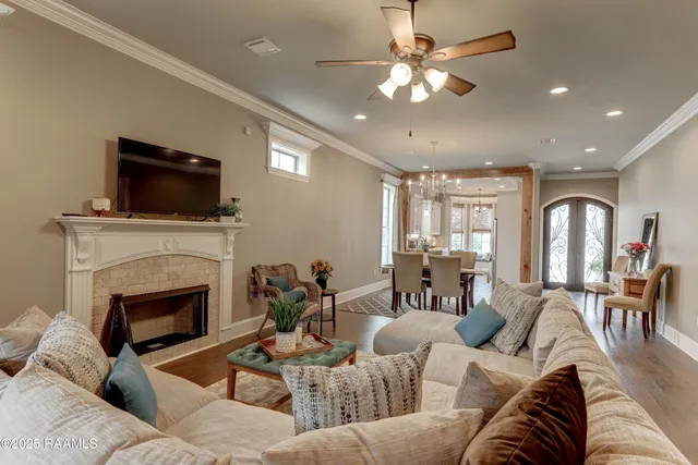 $3,000 | 505 North Montauban Drive, Lafayette, LA 70507