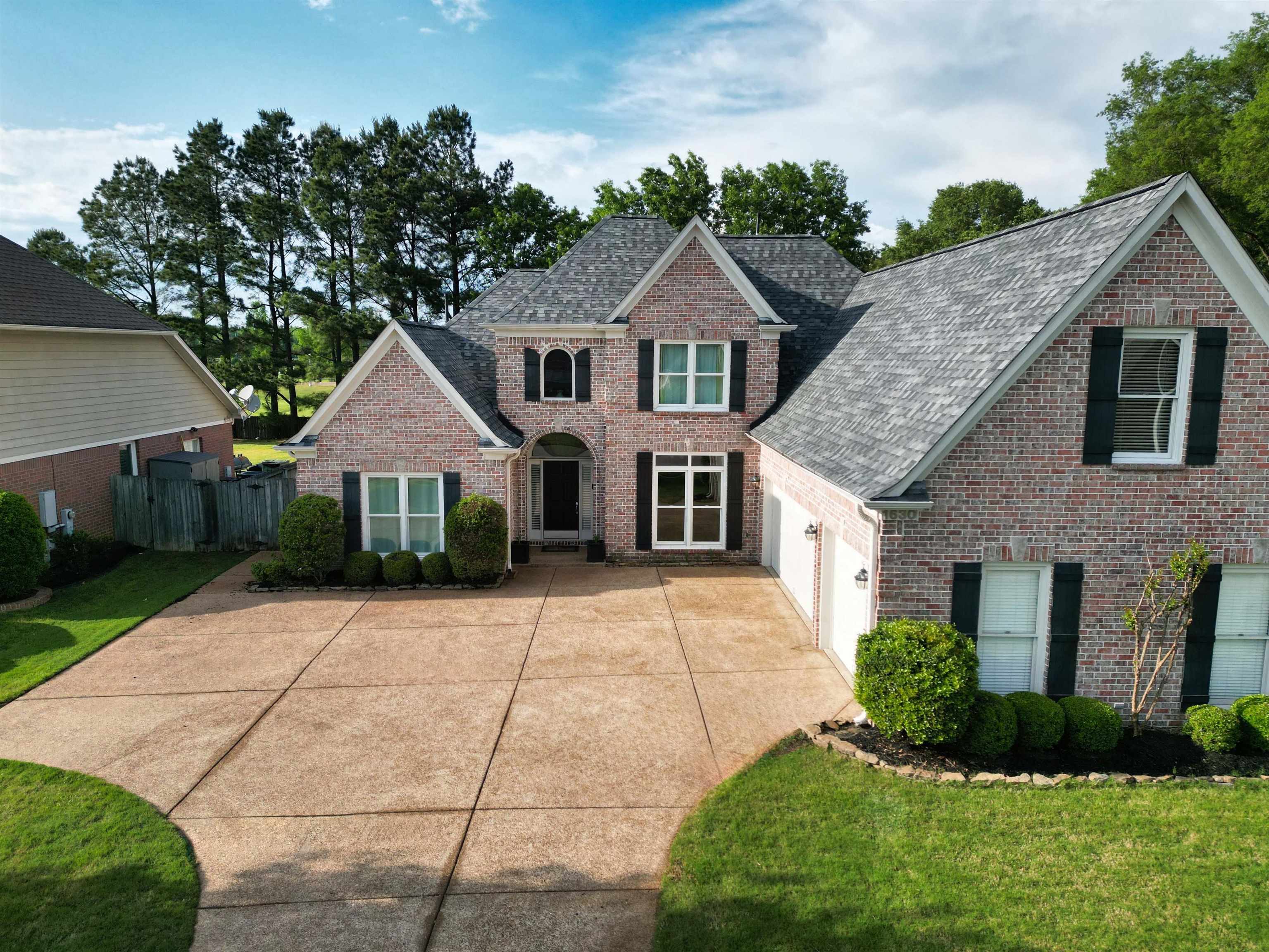 1630 Wolf Ridge Drive Collierville, TN 38017 - Photo 3 of 38 Gallery Image 3