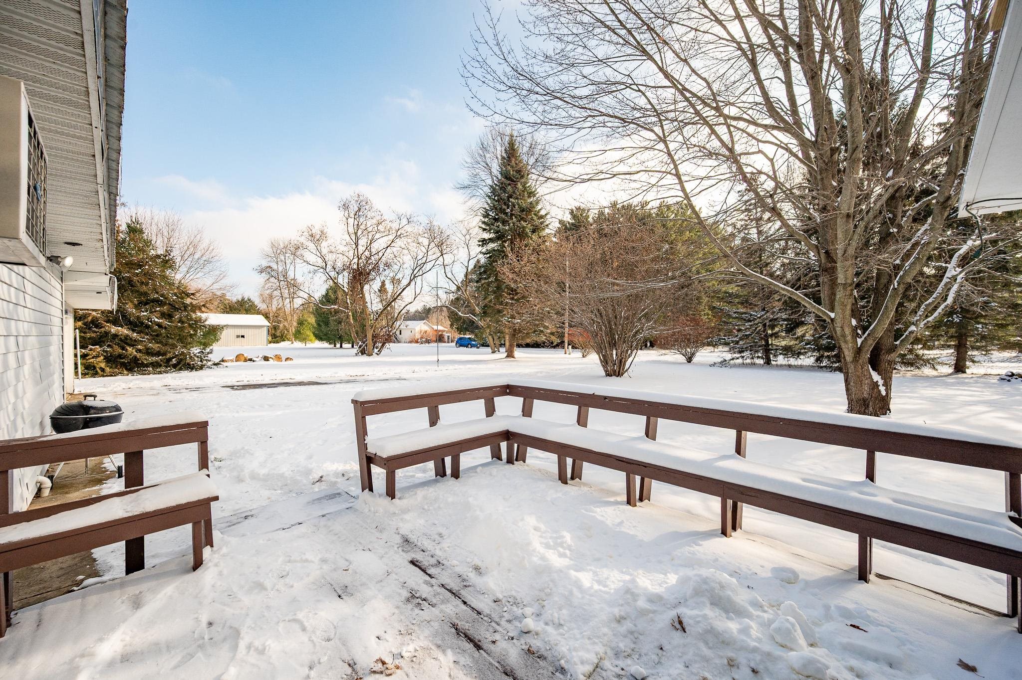 2131 Doran Street Oconto, WI 54153 - Photo 36 of 47