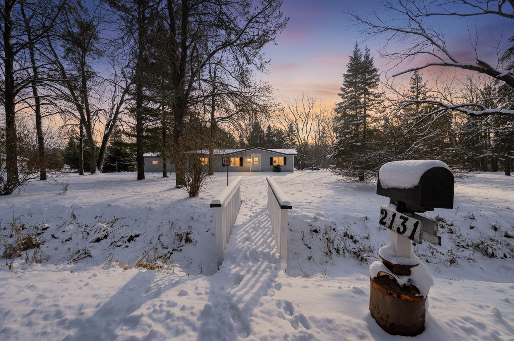 2131 Doran Street Oconto, WI 54153 - Photo 37 of 47