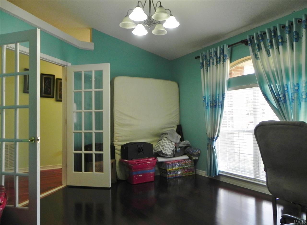 5230 East Spencer Field Road Pace, FL 32571 - Photo 11 of 42 Gallery Image 11