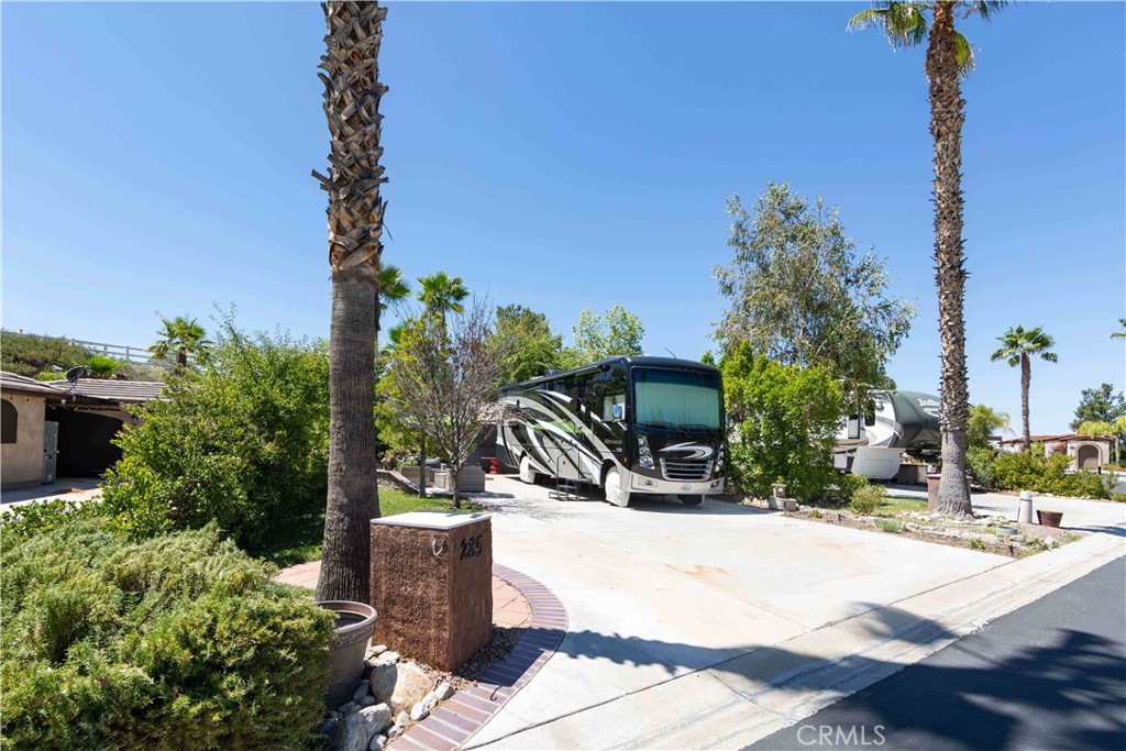 45525 Highway 79 Aguanga, CA 92536 - Photo 2 of 22 a view of outdoor space with garden view