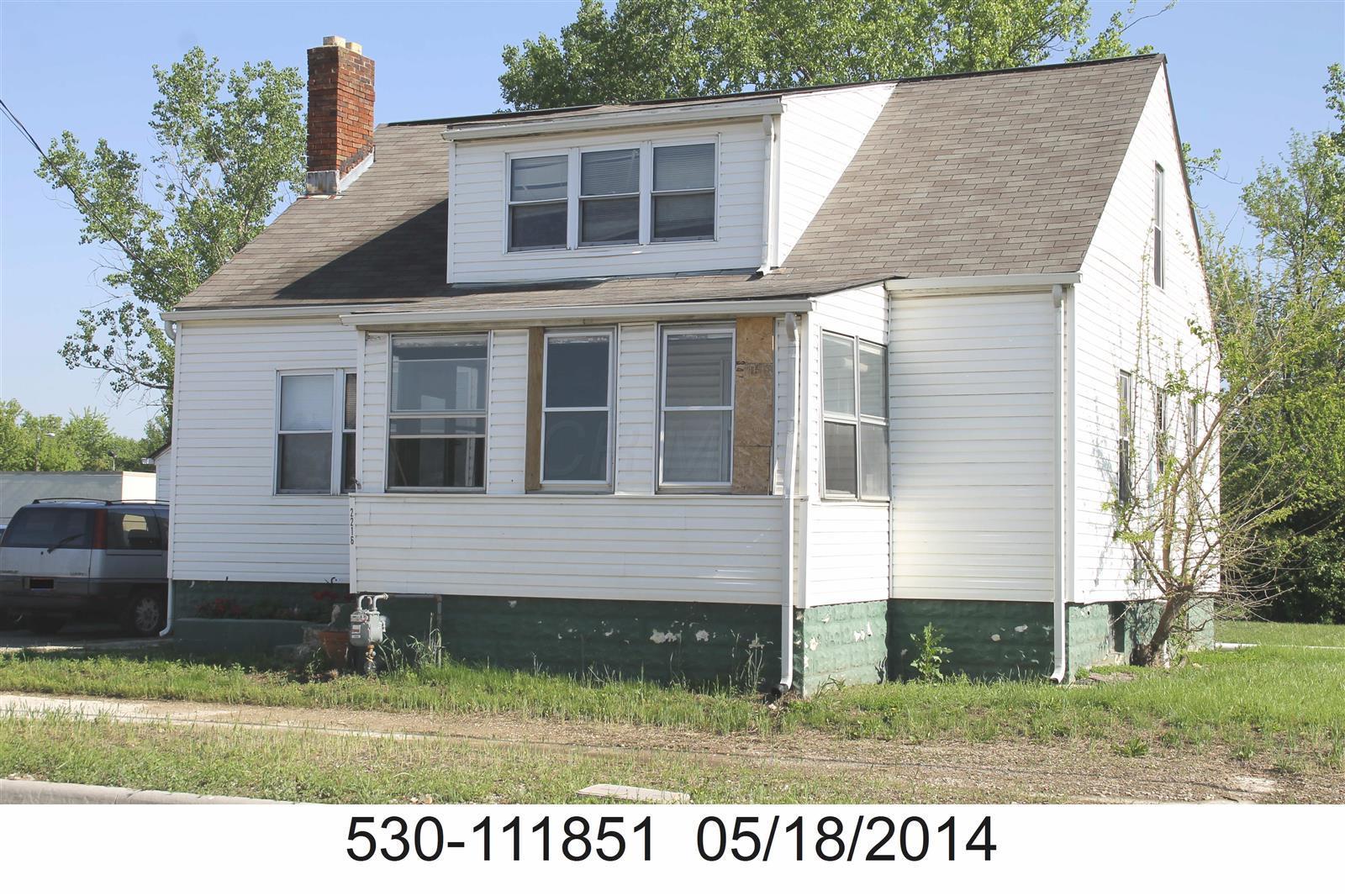 2216 Williams Road Columbus, OH 43207 - Photo 2 of 3
