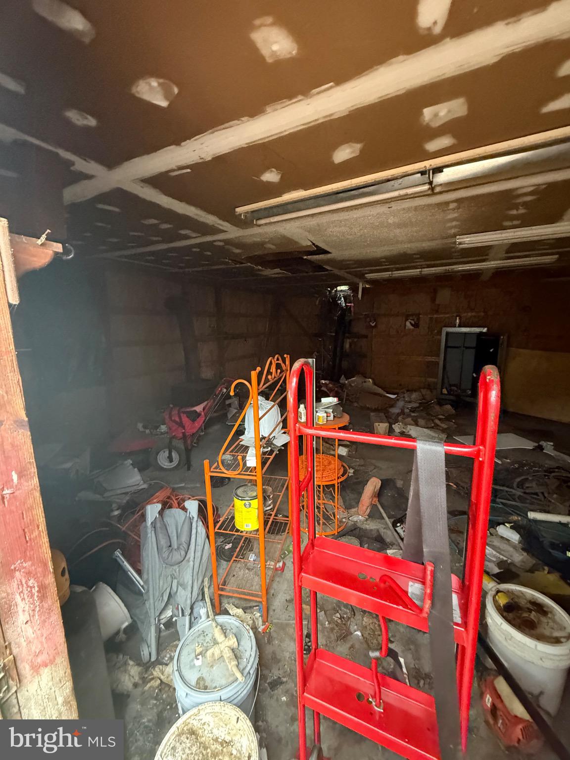 160 Rouzie Drive Tappahannock, VA 22560 - Photo 10 of 10 a utility room with dryer and washer