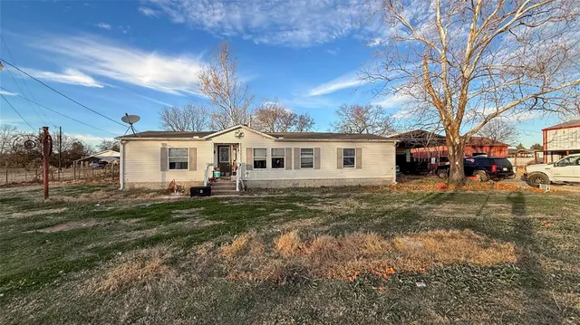 $369,600 | 2449 East Fm 120, Denison, TX 75021