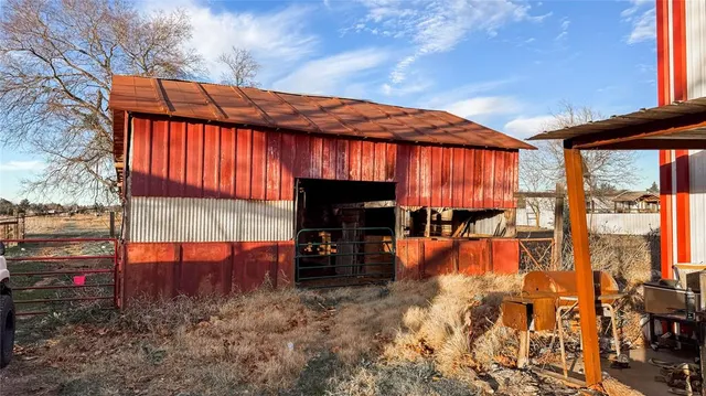 $369,600 | 2449 East Fm 120, Denison, TX 75021