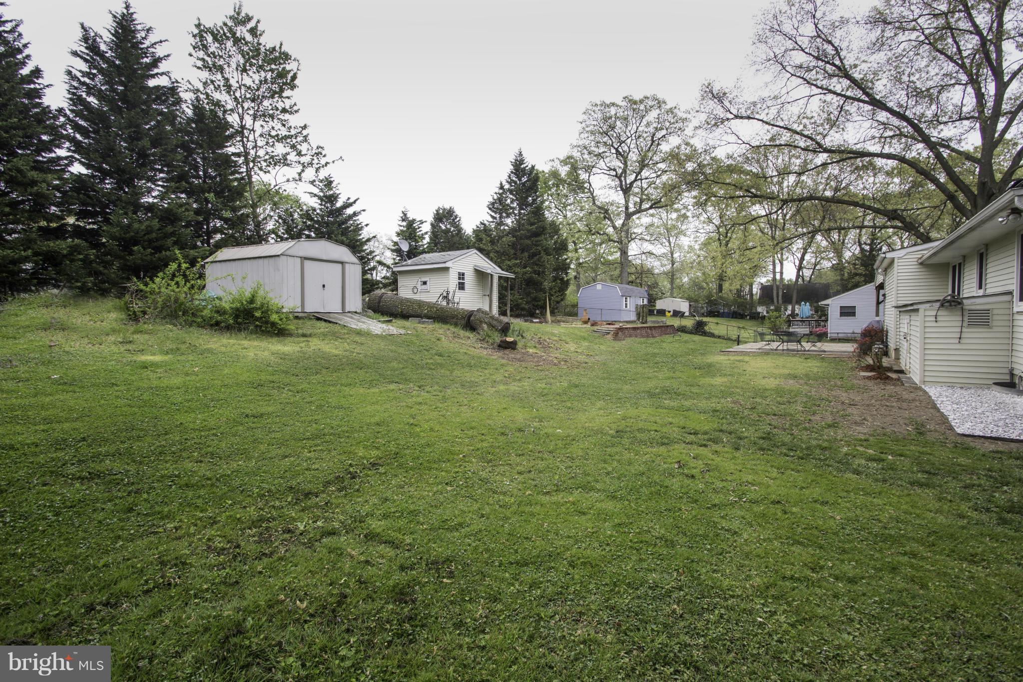 810 Meadow Road Severn, MD 21144 - Photo 25 of 29 Big Back Yard