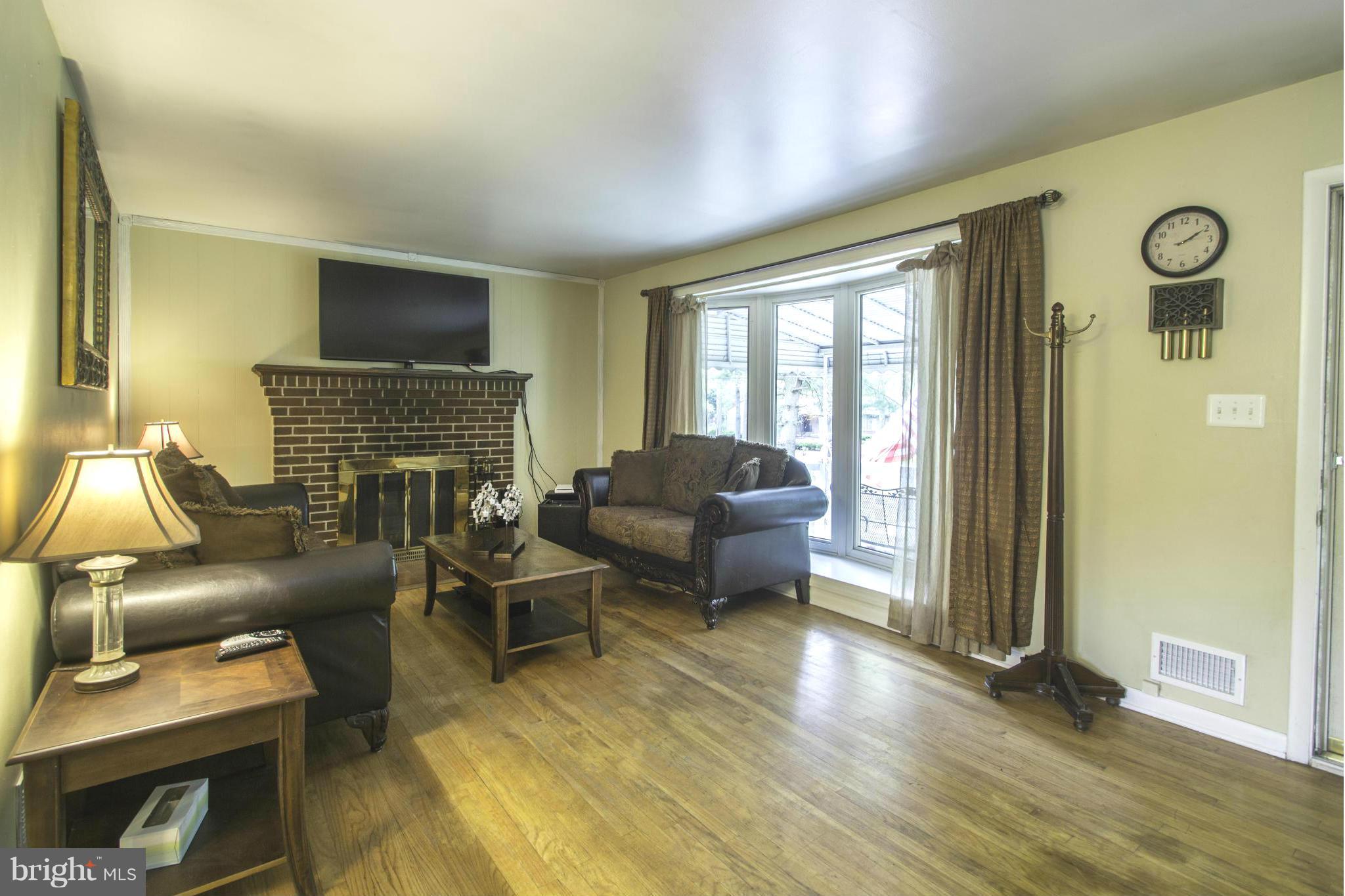 810 Meadow Road Severn, MD 21144 - Photo 8 of 29 Living Room with big bay window