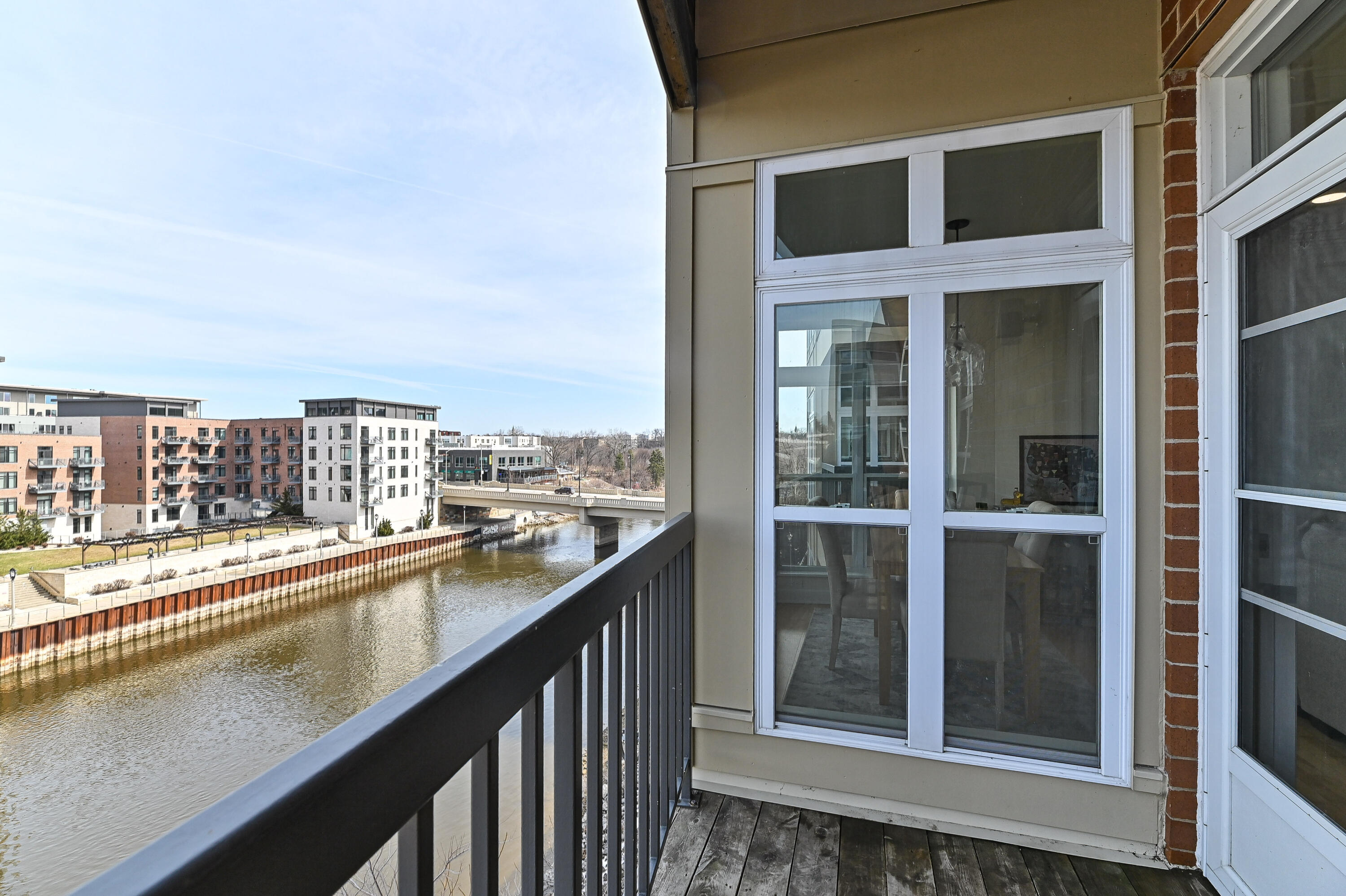 1915 North Water Street, Unit 303 Milwaukee, WI 53202 - Photo 32 of 44 EXT-5