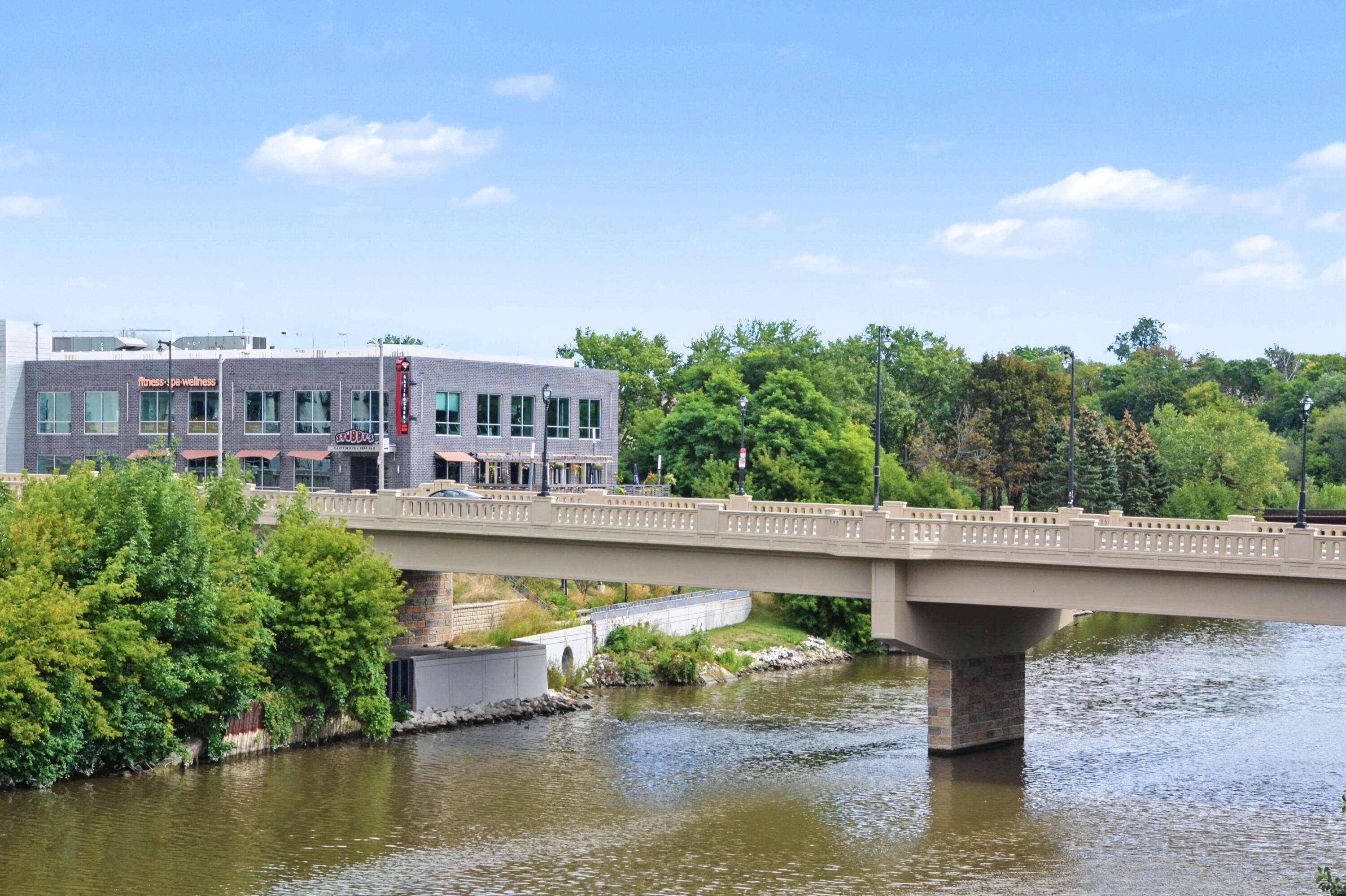 1915 North Water Street, Unit 303 Milwaukee, WI 53202 - Photo 37 of 44 DSC_0015