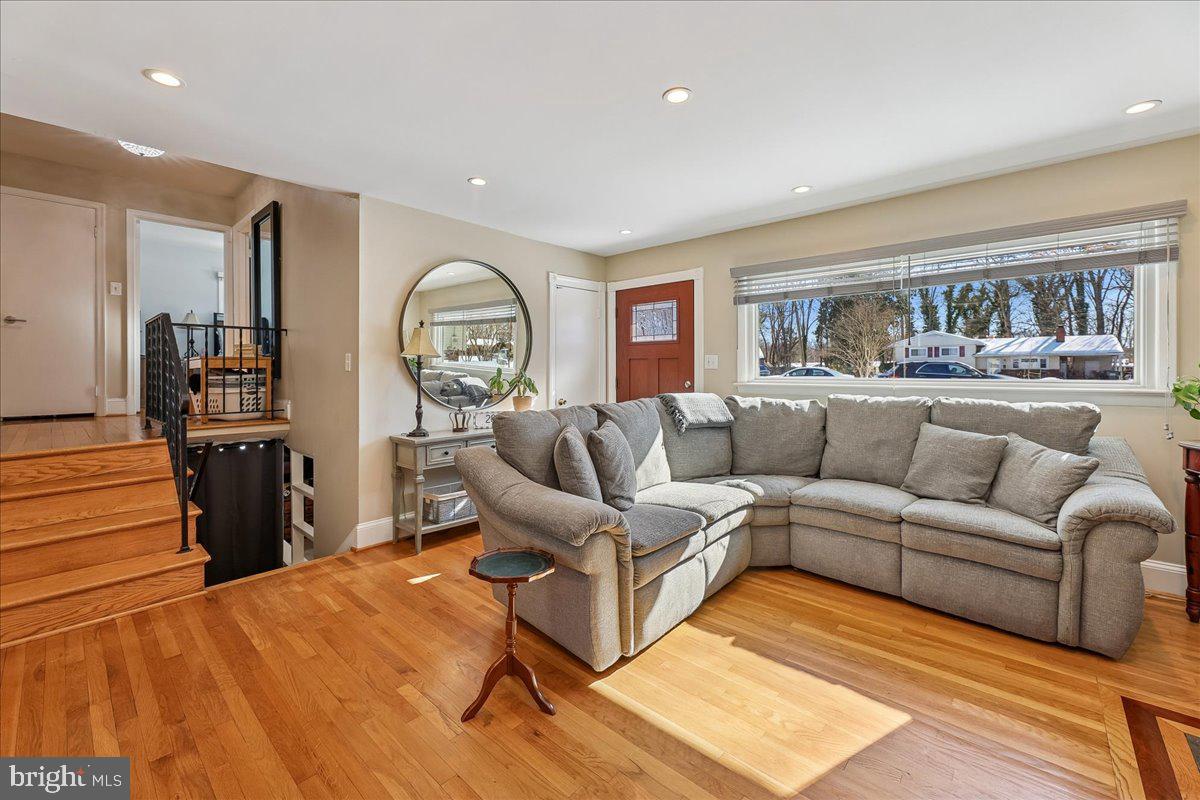 6816 Mayo Court Springfield, VA 22150 - Photo 19 of 43