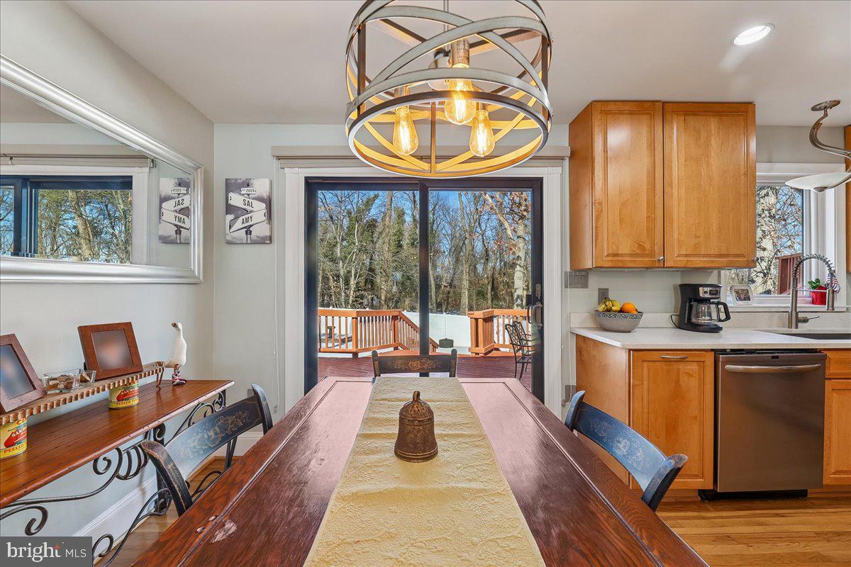 6816 Mayo Court Springfield, VA 22150 - Photo 25 of 43