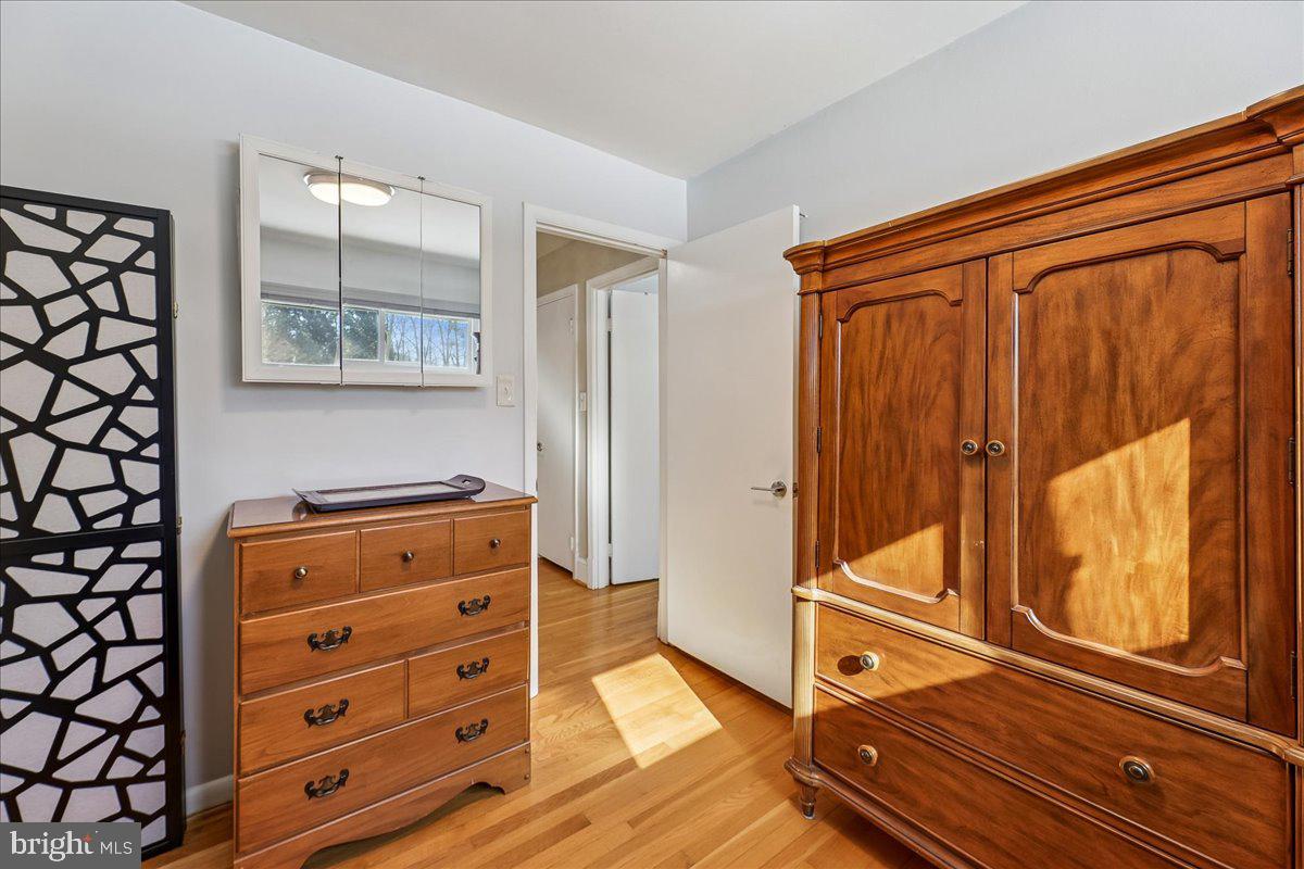 6816 Mayo Court Springfield, VA 22150 - Photo 33 of 43