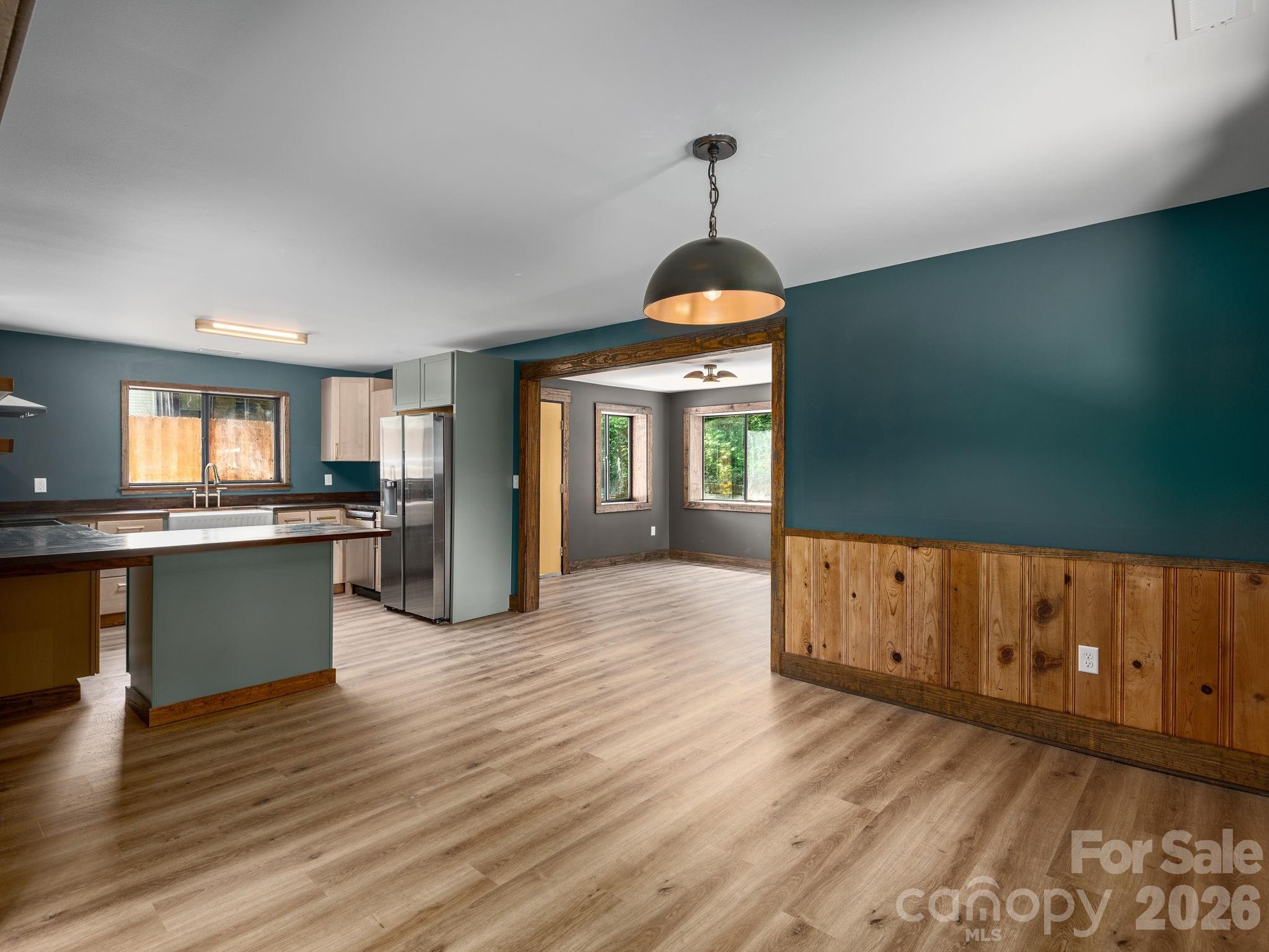 78 Travis Street Clyde, NC 28721 - Photo 8 of 20