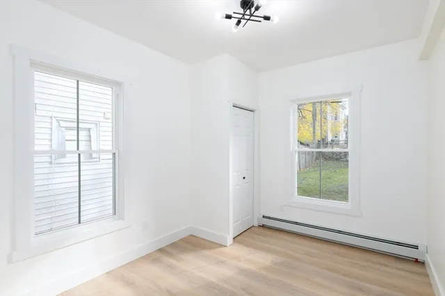 $469,900 | 33 Florence Street, Worcester, MA 01610