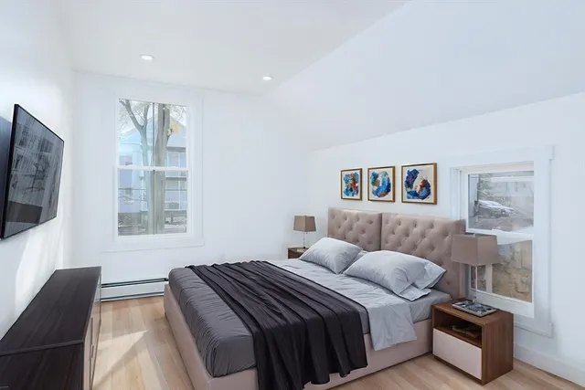 $469,900 | 33 Florence Street, Worcester, MA 01610