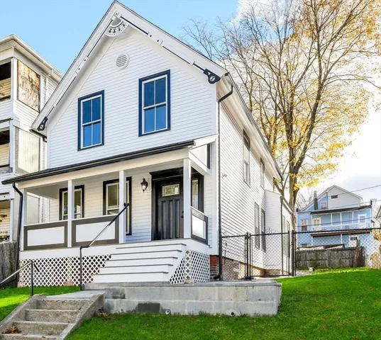 $469,900 | 33 Florence Street, Worcester, MA 01610