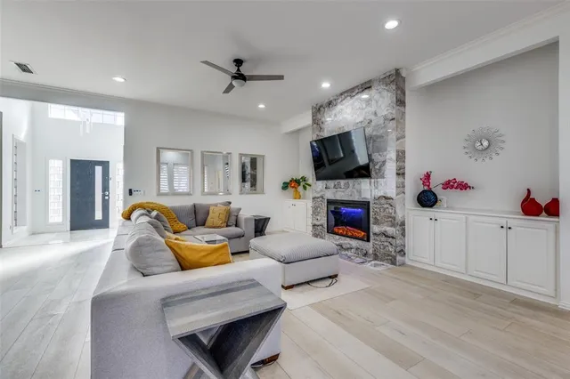 $776,000 | 944 Hills Creek Drive, McKinney, TX 75072