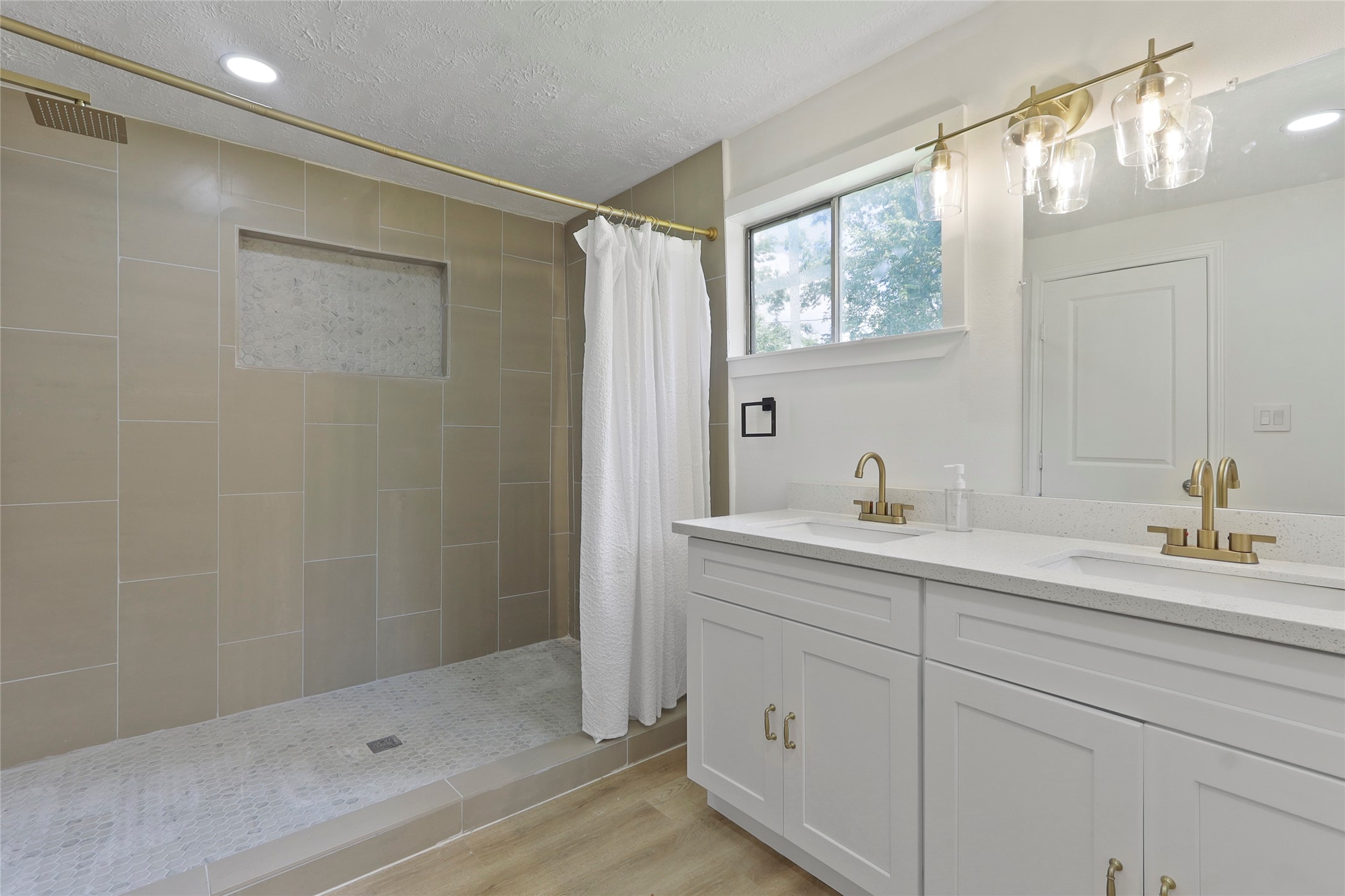 4516 Normandy Way Houston, TX 77021 - Photo 10 of 15