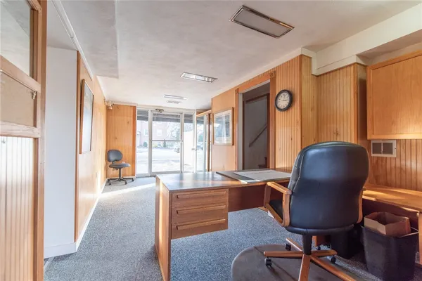 $579,900 | 1020 Warwick Avenue, Warwick, RI 02888