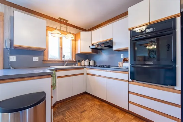 $579,900 | 1020 Warwick Avenue, Warwick, RI 02888