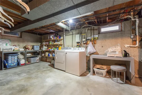 $579,900 | 1020 Warwick Avenue, Warwick, RI 02888