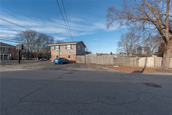 $579,900 | 1020 Warwick Avenue, Warwick, RI 02888