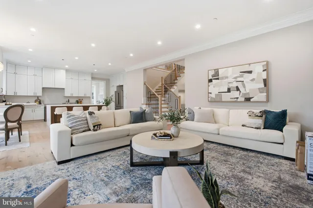 $1,695,000 | 3835 Lawrence Avenue, Kensington, MD 20895