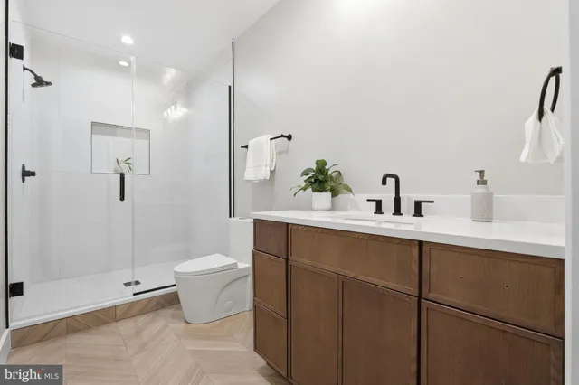 $1,695,000 | 3835 Lawrence Avenue, Kensington, MD 20895