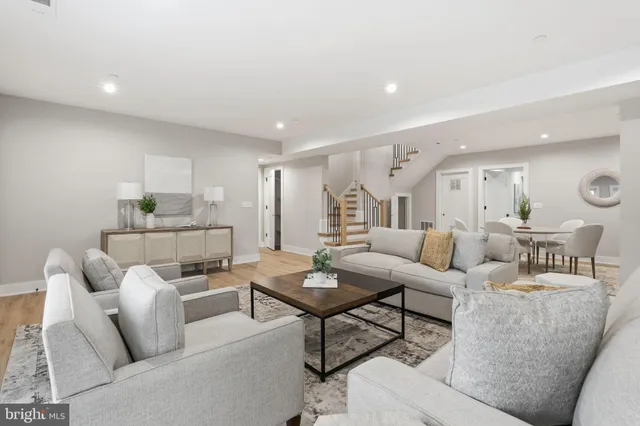 $1,695,000 | 3835 Lawrence Avenue, Kensington, MD 20895