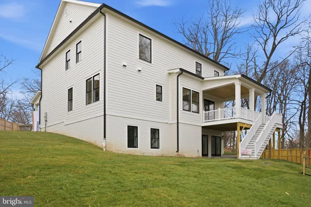 $1,695,000 | 3835 Lawrence Avenue, Kensington, MD 20895