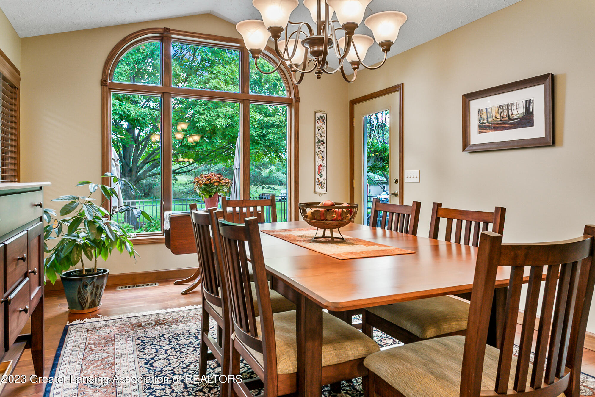 85 Damon Road Haslett, MI 48840 - Photo 22 of 92 dining
