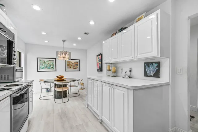 $199,900 | 36 Westgate Lane, Unit C, Boynton Beach, FL 33436