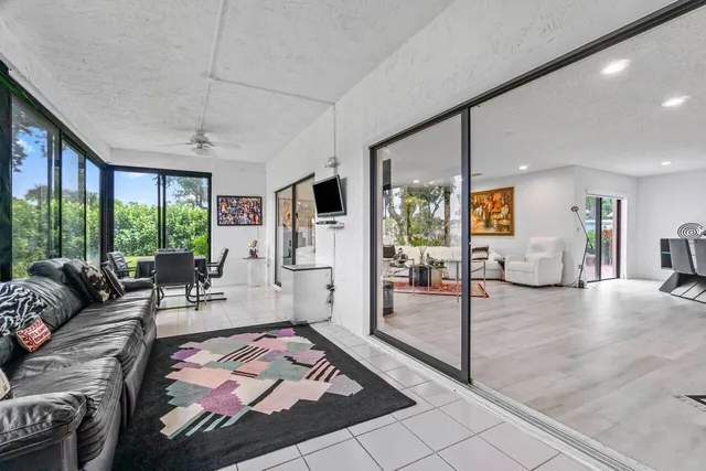 $199,900 | 36 Westgate Lane, Unit C, Boynton Beach, FL 33436