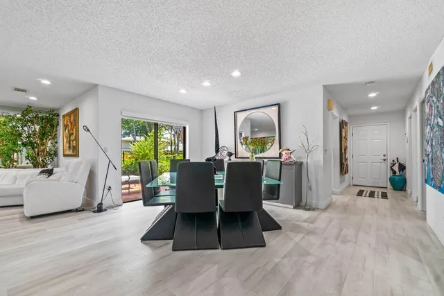 $199,900 | 36 Westgate Lane, Unit C, Boynton Beach, FL 33436