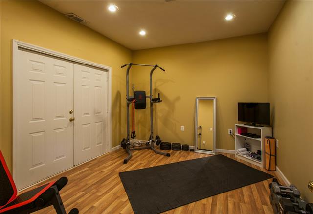 4844 Redcastle Ridge Nashville, TN 37211 - Photo 17 of 20 Basement level room being used as a gym.