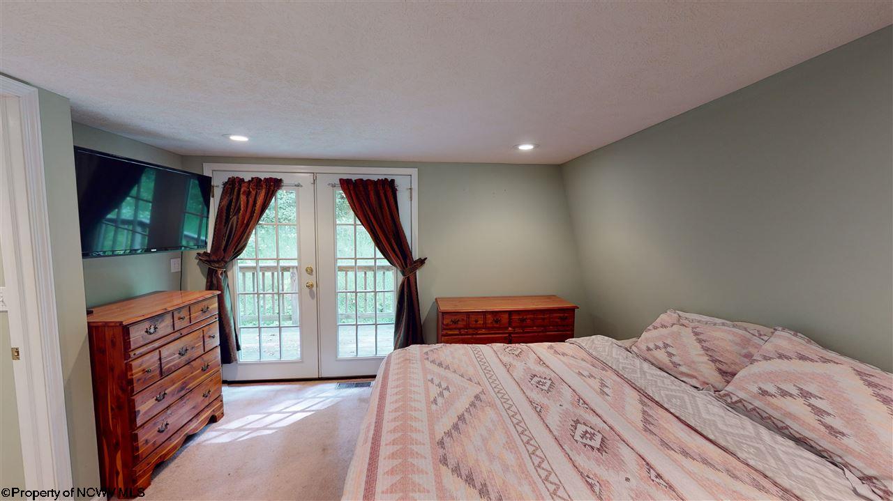 1021 Boyce Road Grafton, WV 26354 - Photo 11 of 21 Gallery Image 11