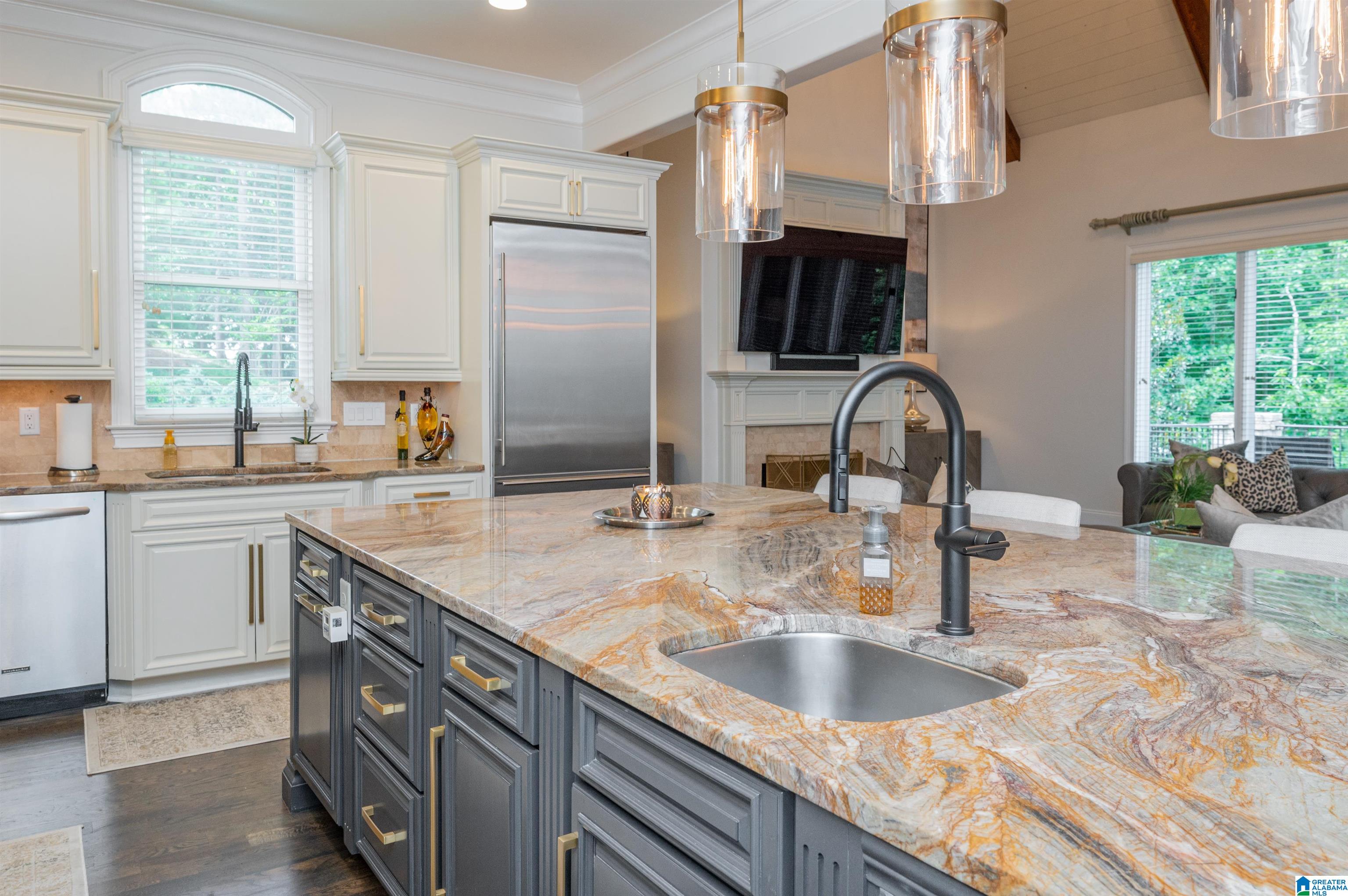2448 Glasscott Point Birmingham, AL 35226 - Photo 13 of 50