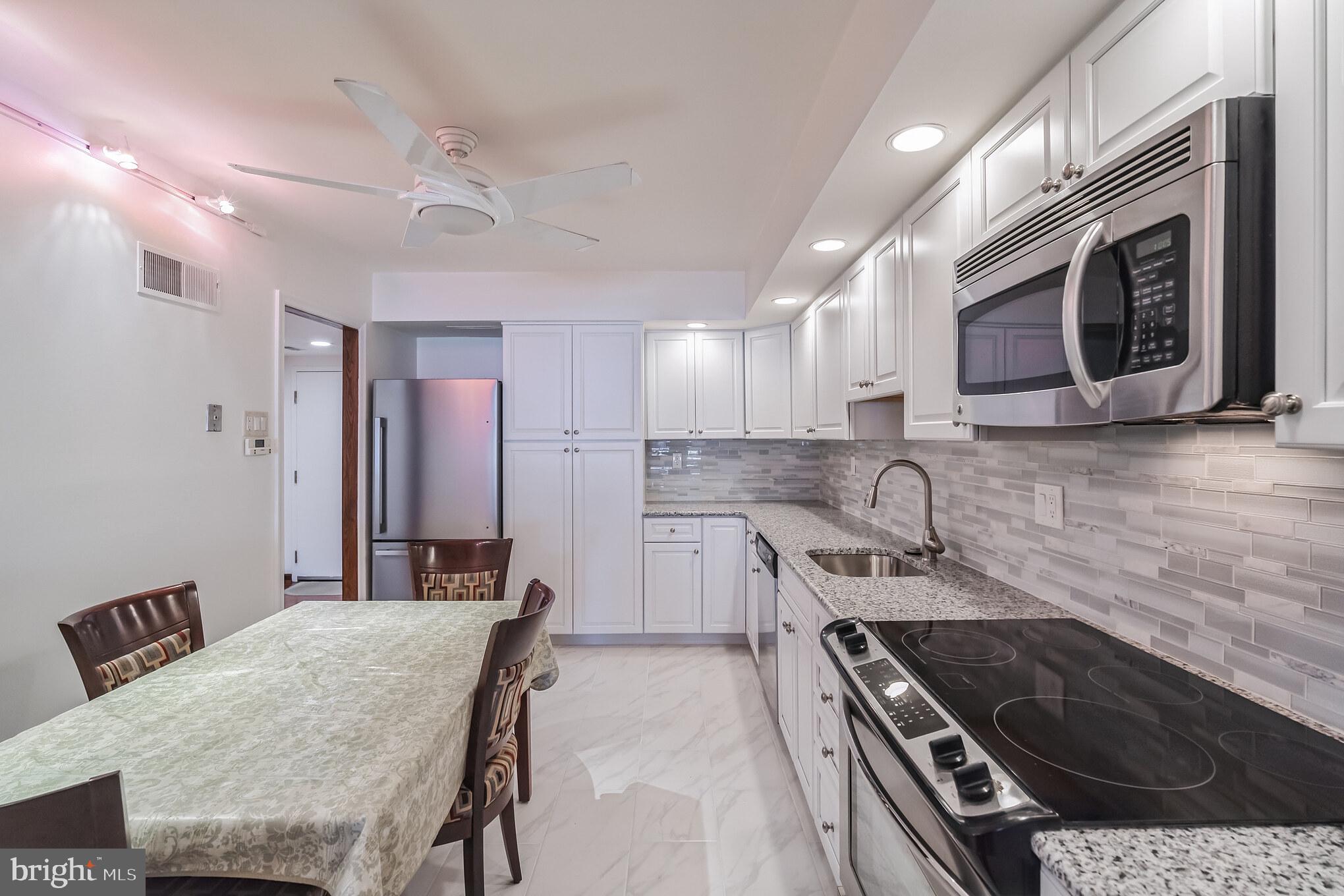 2131 Welsh Road, Unit 209 Philadelphia, PA 19115 - Photo 7 of 31 Gallery Image 7