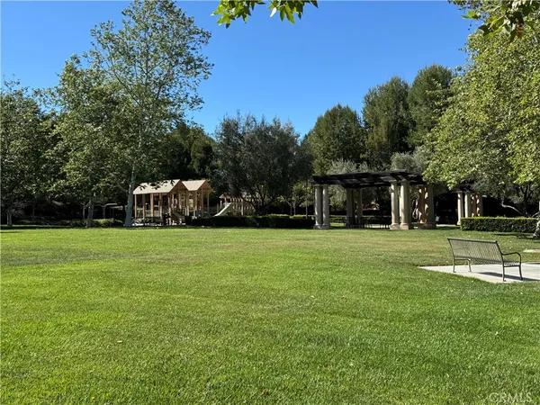 $5,950 | 80 Cipresso, Irvine, CA 92618