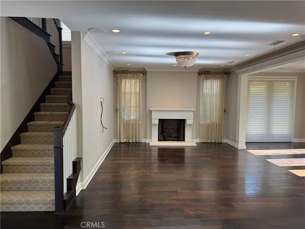 $5,950 | 80 Cipresso, Irvine, CA 92618