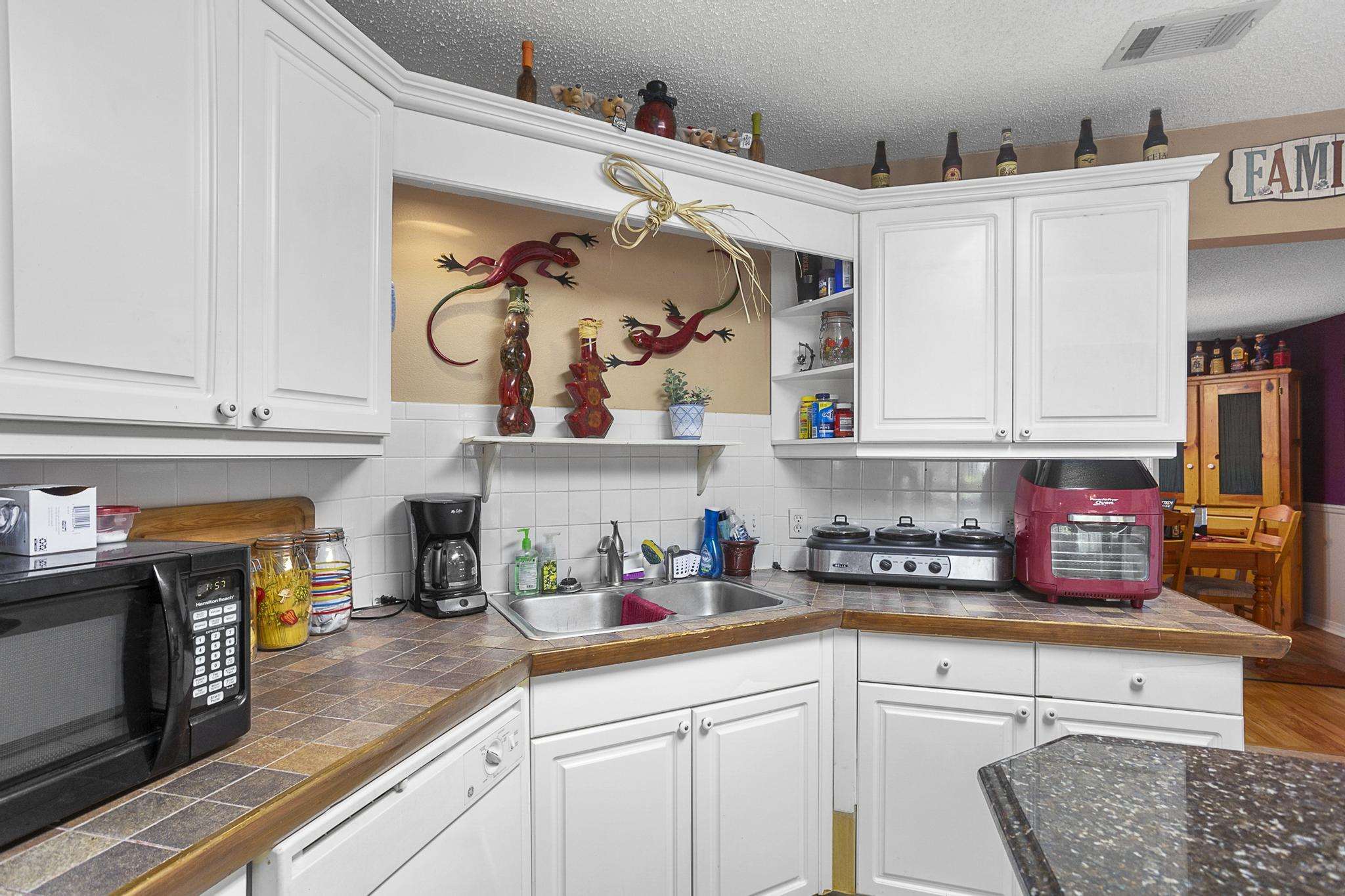 3016 East Kingsfield Road Pensacola, FL 32514 - Photo 8 of 31